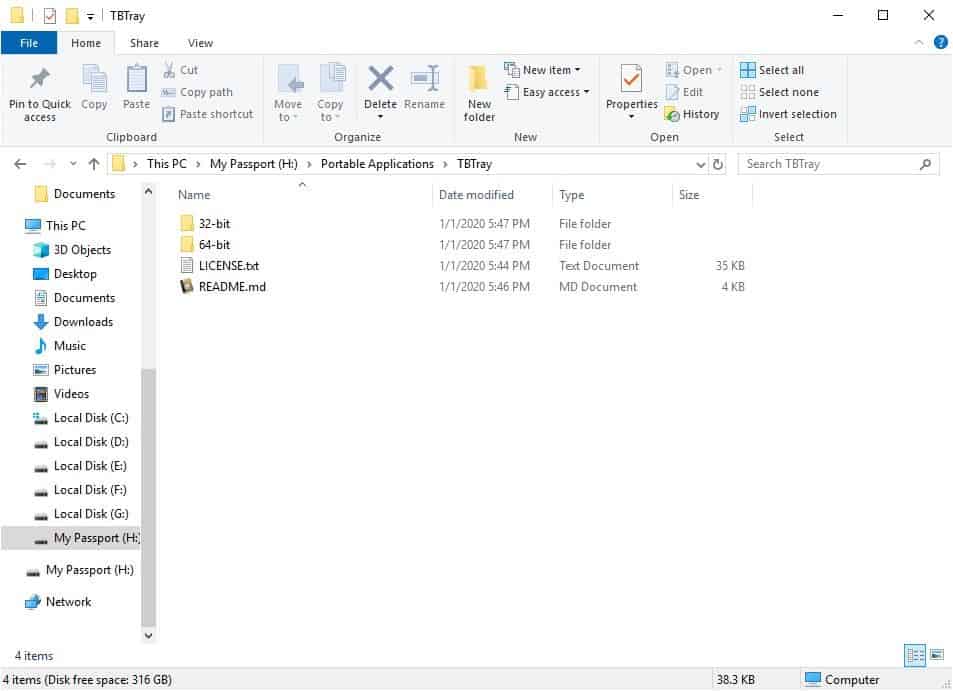 TBTray is an open source program that minimizes Thunderbird to the system tray