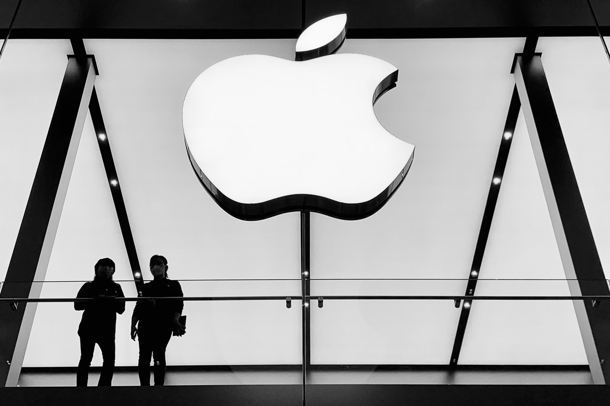 Apple Broadcom partnership