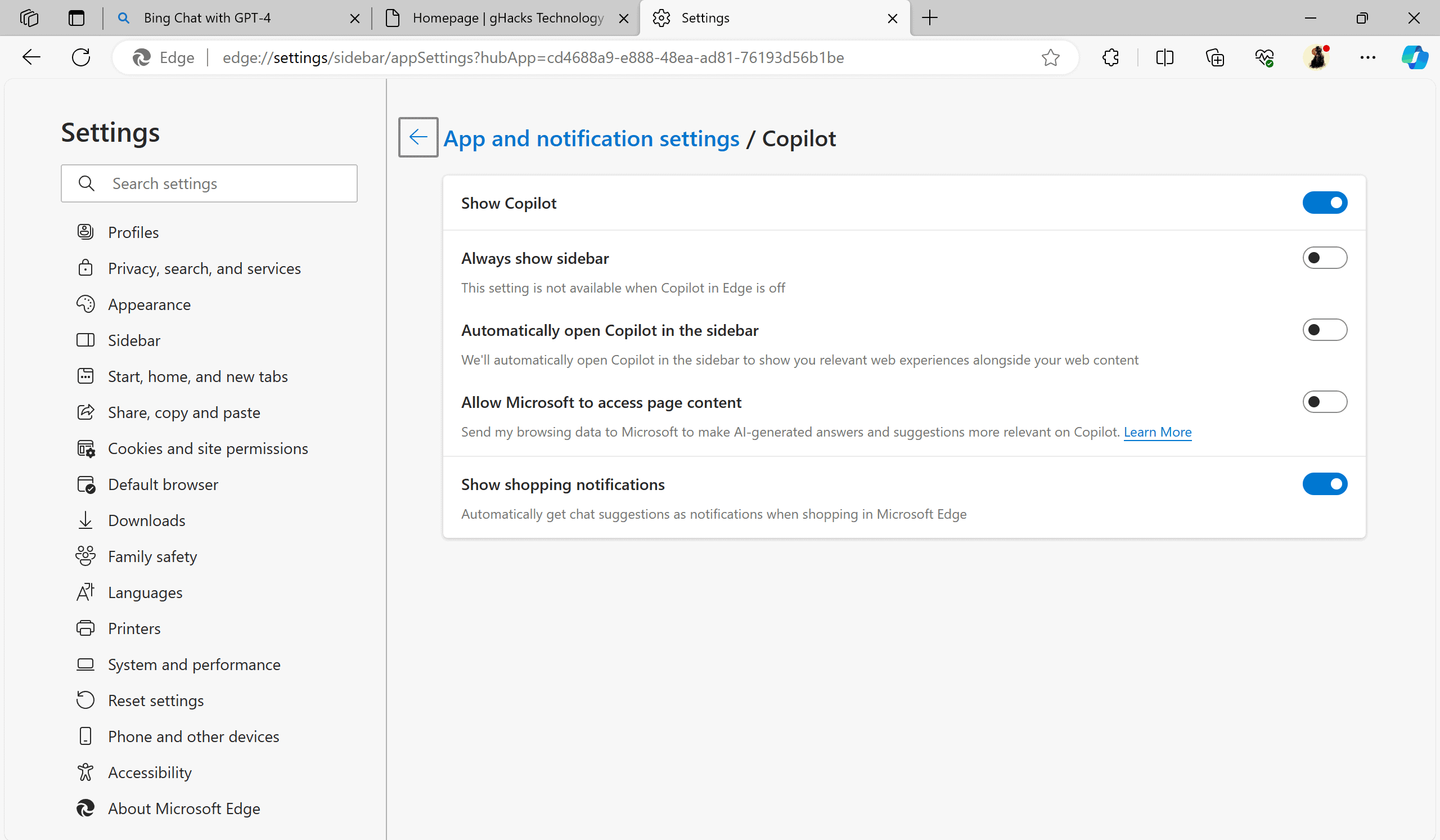 microsoft edge always show sidebar