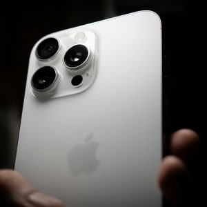 Brazil says Apple's App Store anti-steering rules are illegal